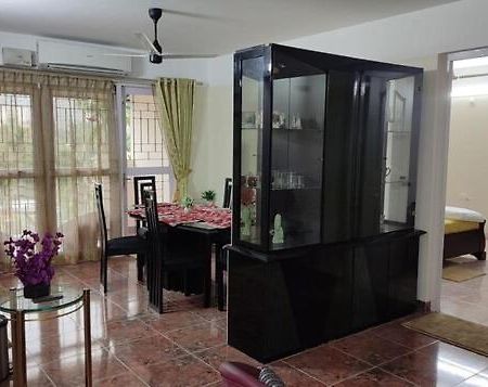 Silver Oaks Flat Sc Golf Links Road Kowdiar Thiruvananthapuram By Probity Ventures Eksteriør billede