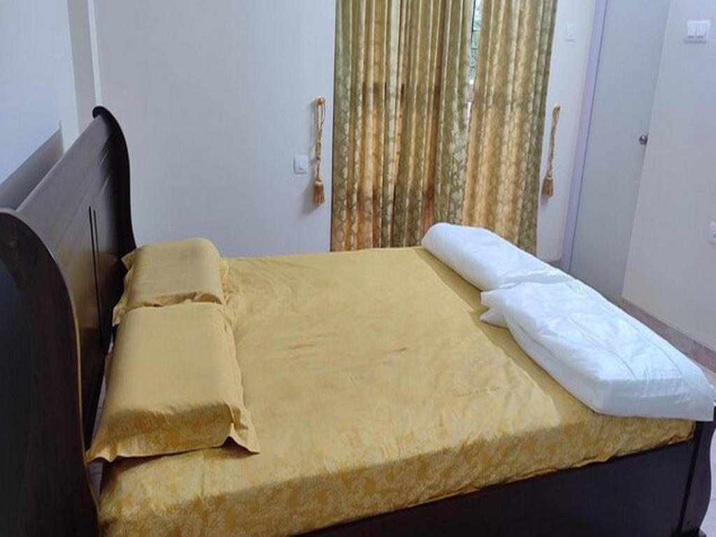 Silver Oaks Flat Sc Golf Links Road Kowdiar Thiruvananthapuram By Probity Ventures Eksteriør billede